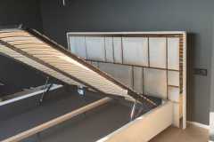 e05c536a-f012-4eab-b2dd-9e4d139eb883